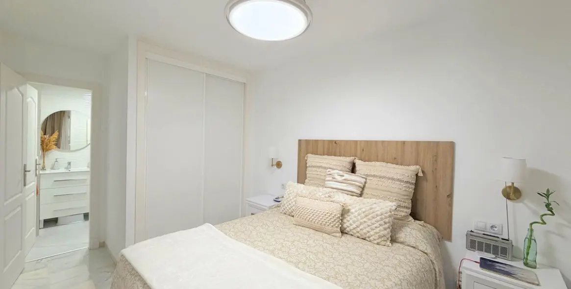 Продажа апартаментов на первом этаже в Casares Playa 16