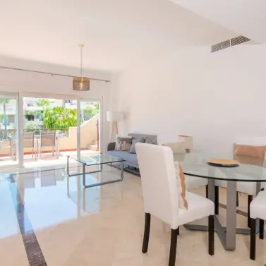 Sale of penthouse duplex in Bel Air