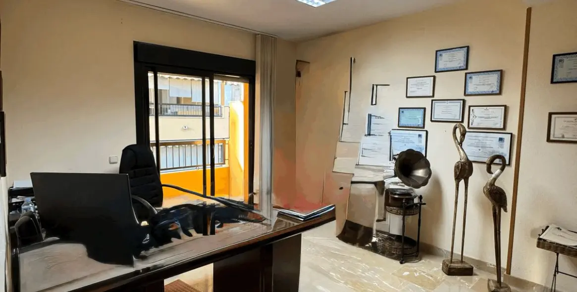 Продажа апартаментов на среднем этаже в San Pedro de Alcántara 3