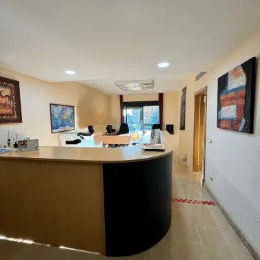 Продажа апартаментов на среднем этаже в San Pedro de Alcántara