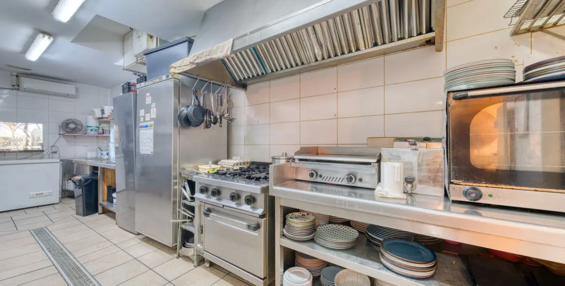 Sale of café in San Pedro de Alcántara 11