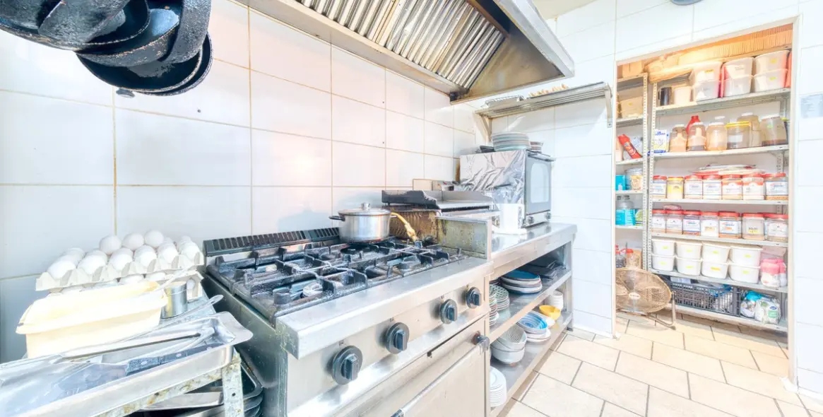 Sale of café in San Pedro de Alcántara 14