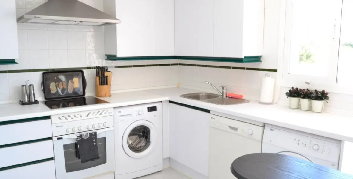 Sale of penthouse in Nueva Andalucía 8