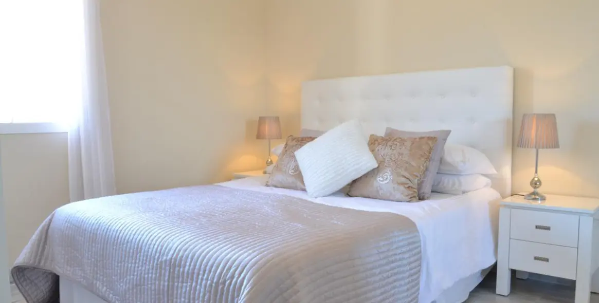 Sale of penthouse in Nueva Andalucía 13