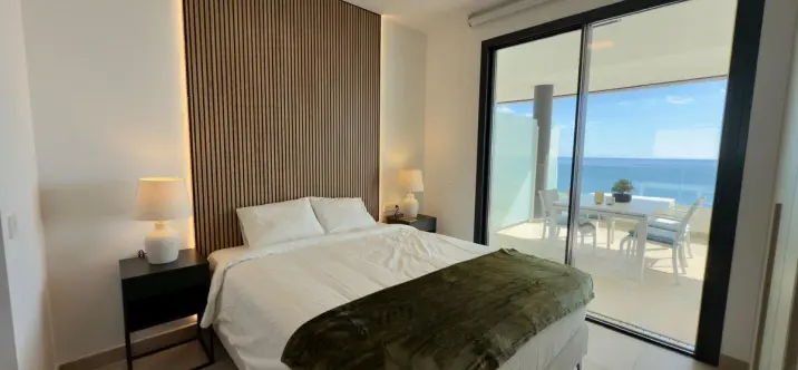 Продажа апартаментов на среднем этаже в Higueron 2