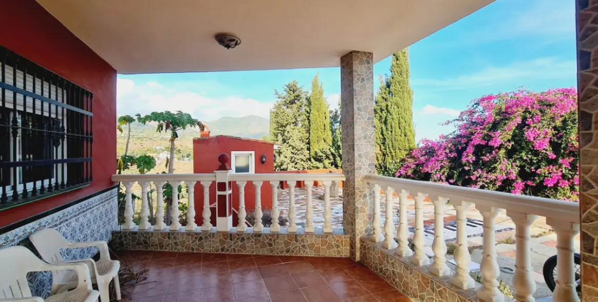 Sale of finca - cortijo in Fuengirola 2