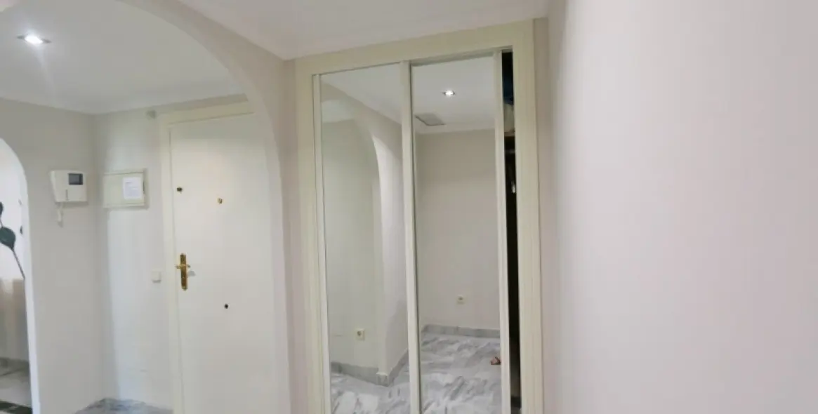 Short-term rent of middle floor apartment in Nueva Andalucía 14