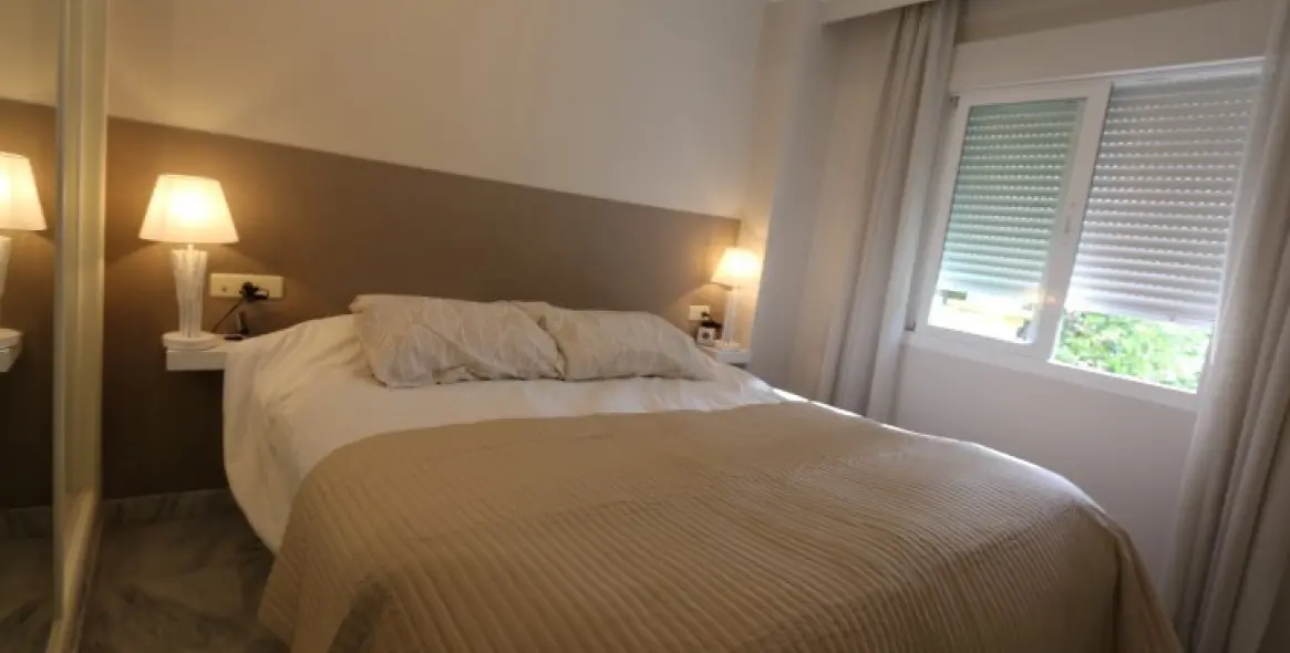 Short-term rent of middle floor apartment in Nueva Andalucía 15