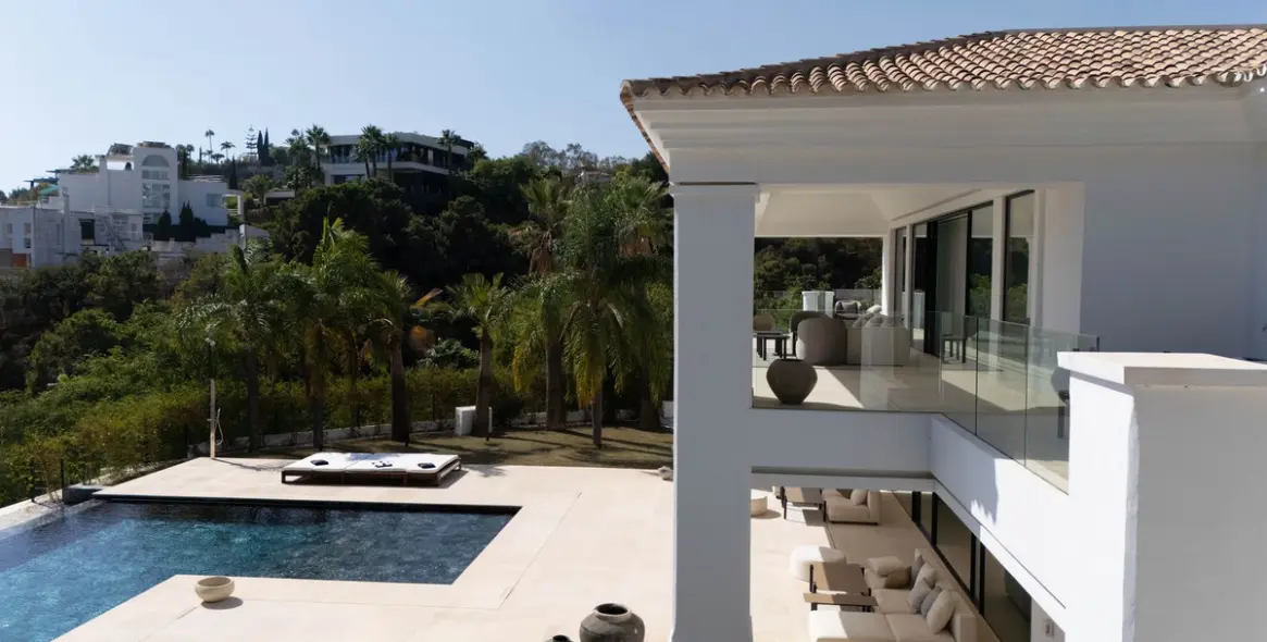 Продажа  отдельно стоящей виллы в Benahavís 9