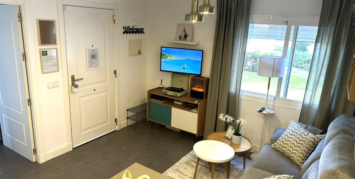 Long-term rent of penthouse in Estepona 7