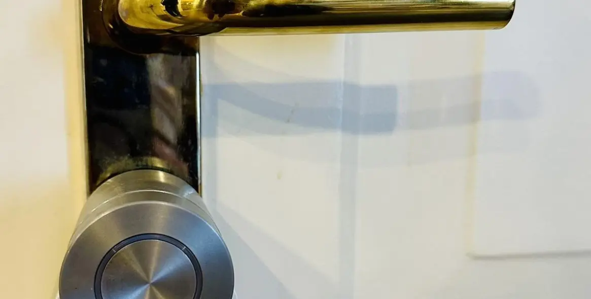 Long-term rent of penthouse in Estepona 17