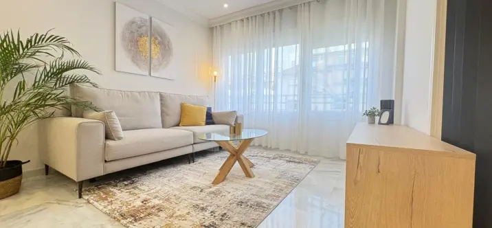 Продажа апартаментов на среднем этаже в Marbella 0