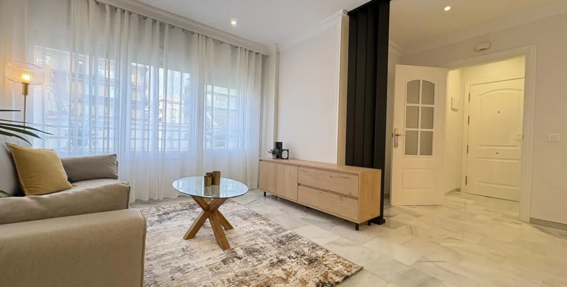 Продажа апартаментов на среднем этаже в Marbella 10