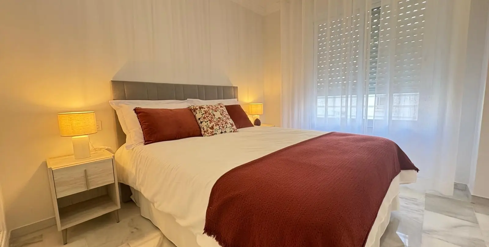 Продажа апартаментов на среднем этаже в Marbella 9