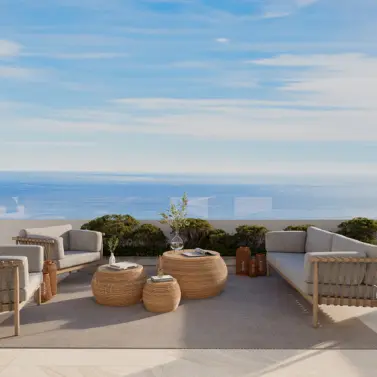 Sale of ground floor apartment in Higueron