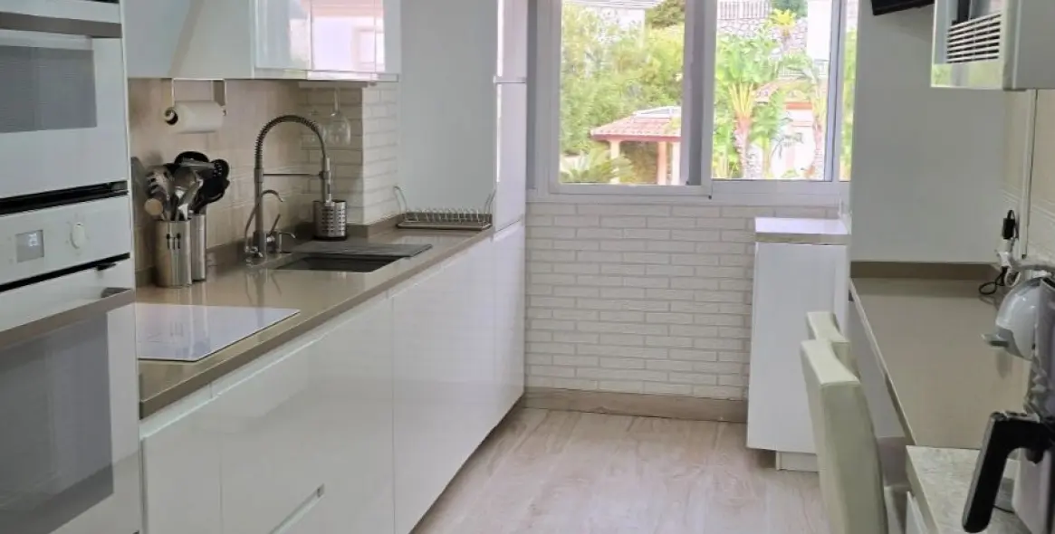 Venta de ático dúplex en Mijas 14