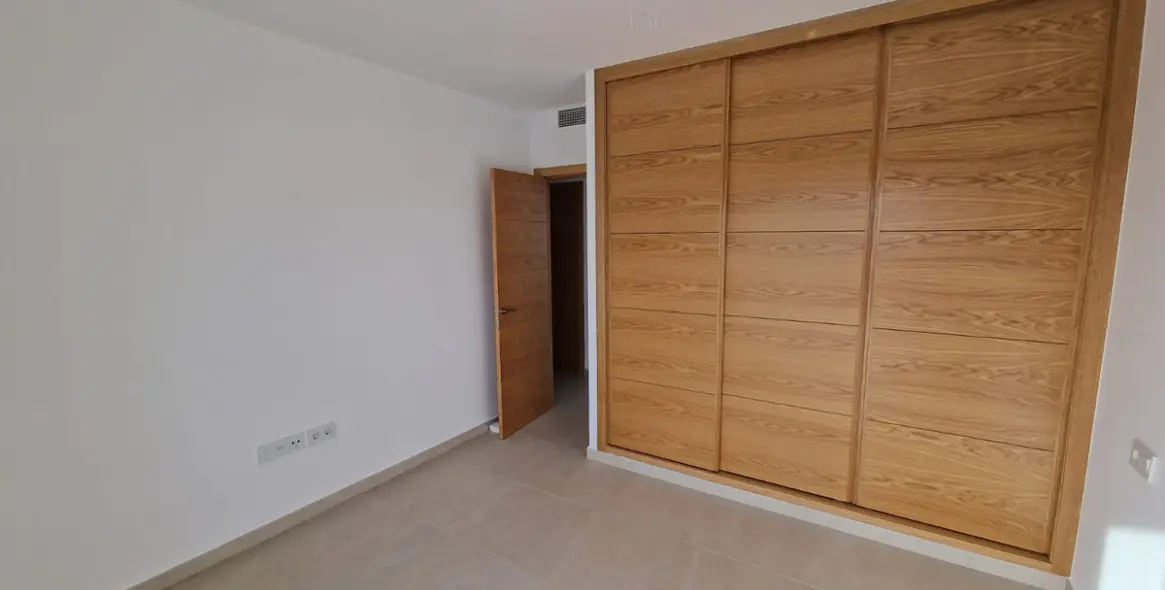 Sale of detached villa in Manilva 11