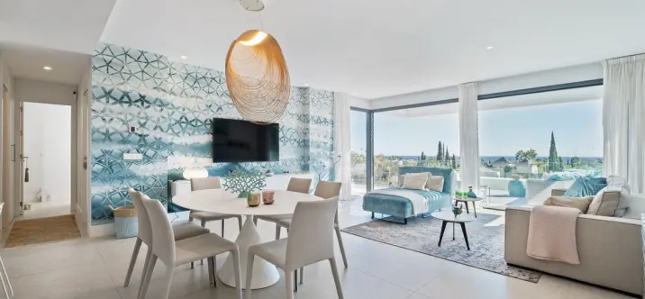 Sale of middle floor apartment in La Quinta 0