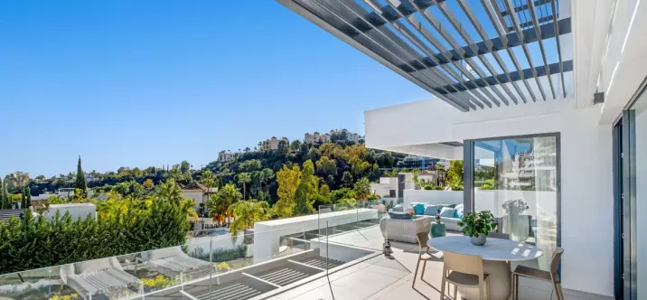 Sale of middle floor apartment in La Quinta 2