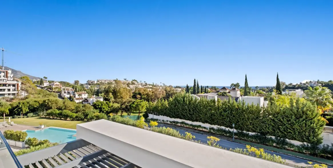 Sale of middle floor apartment in La Quinta 5