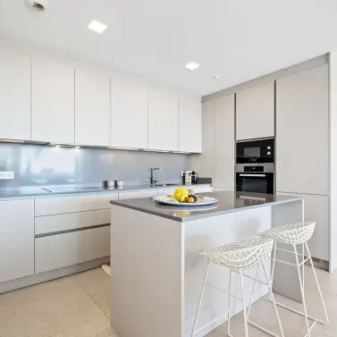 Sale of middle floor apartment in La Quinta