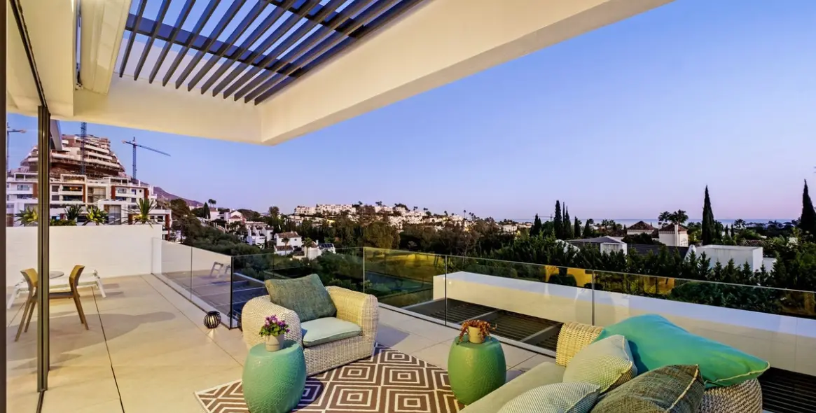 Продажа апартаментов на среднем этаже в La Quinta 37