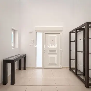 Venta de villa independiente en Cerros del Aguila