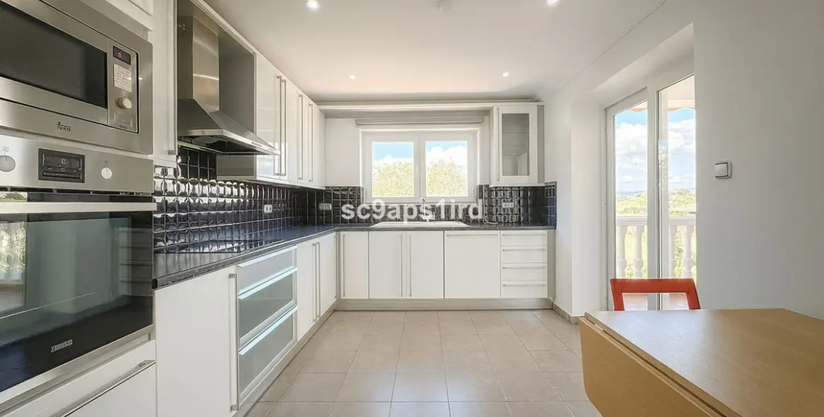 Venta de villa independiente en Cerros del Aguila 15