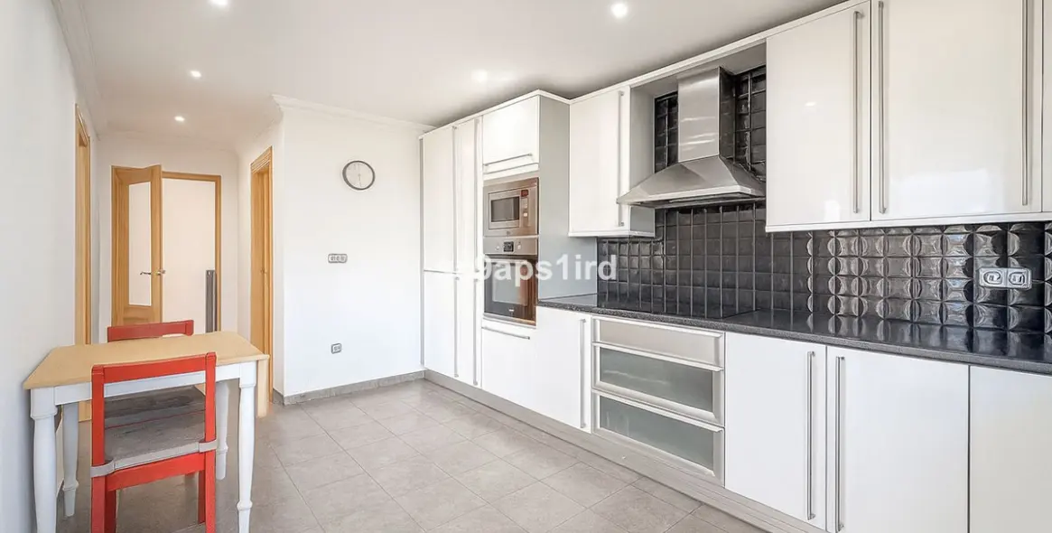 Venta de villa independiente en Cerros del Aguila 16