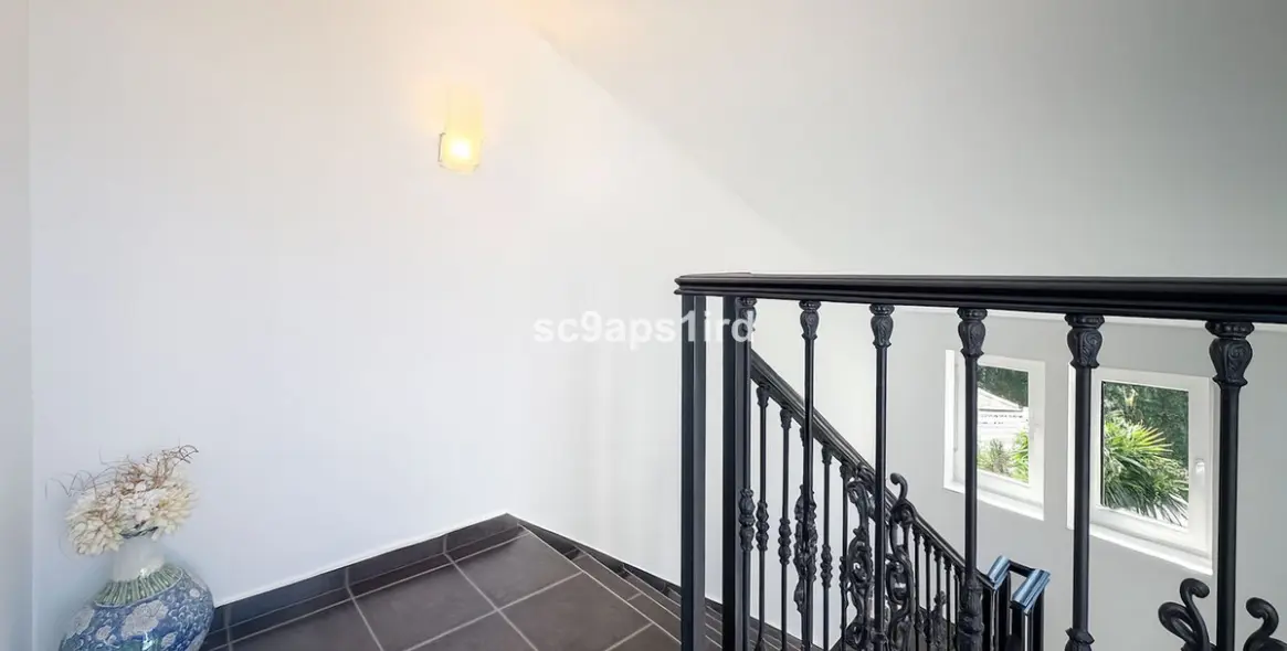 Venta de villa independiente en Cerros del Aguila 20