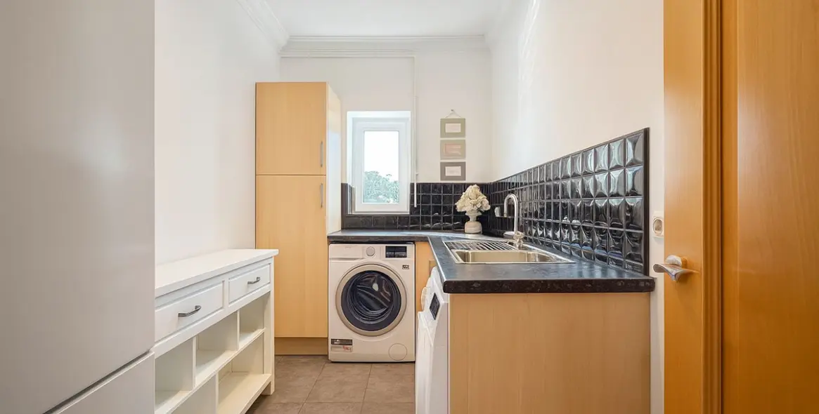 Sale of detached villa in Cerros del Aguila 18