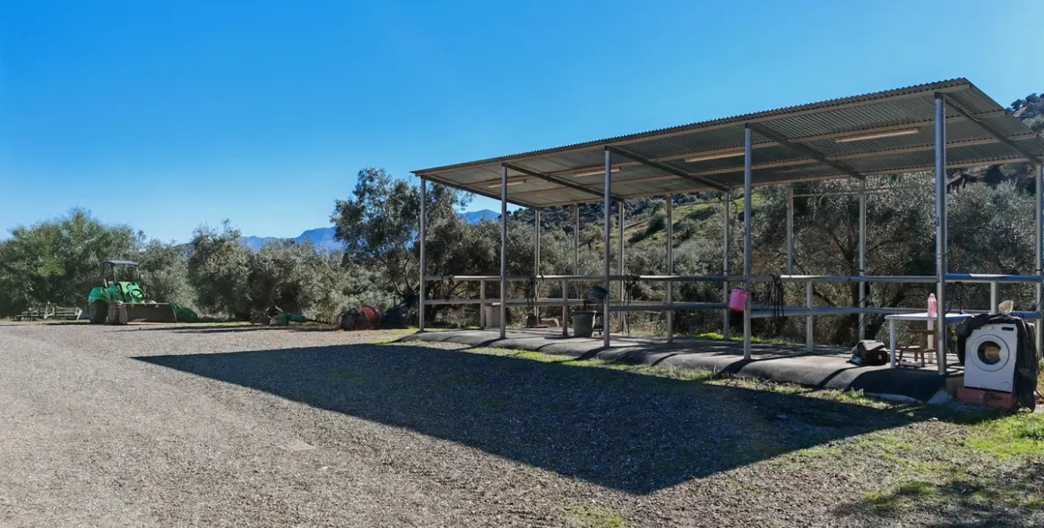 Venta de finca - cortijo en Coín 8