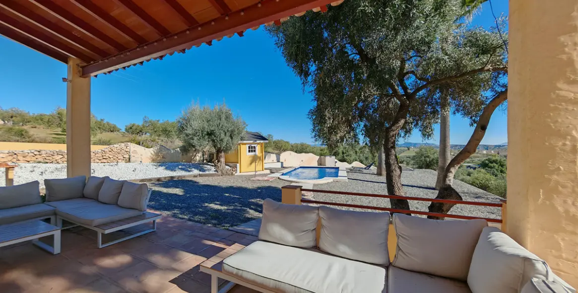 Venta de finca - cortijo en Coín 16