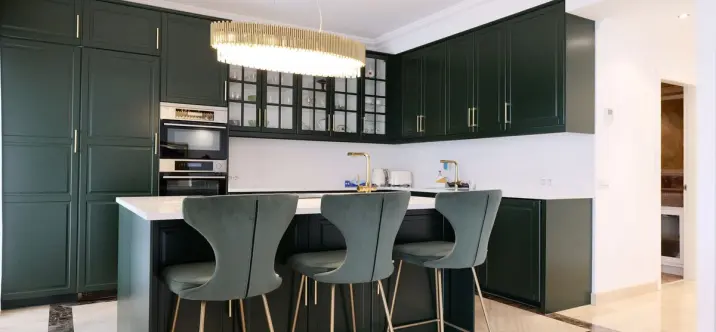 Short-term rent of penthouse in Puerto Banús 3