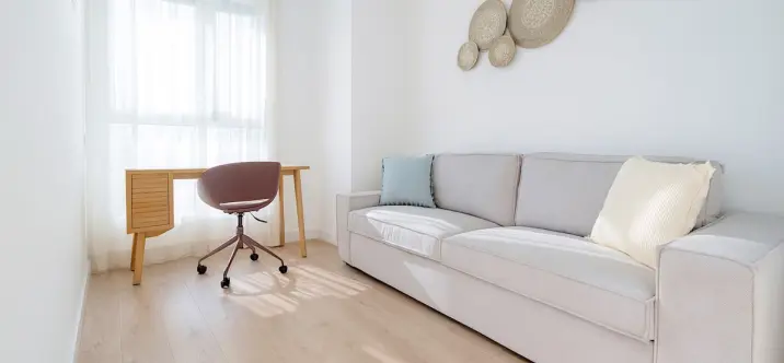 Long-term rent of middle floor apartment in Málaga 3