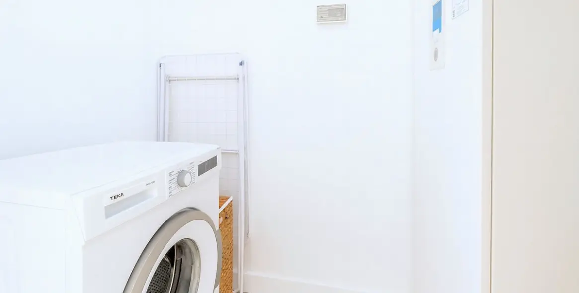 Long-term rent of middle floor apartment in Málaga 11