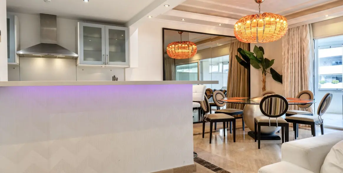 Long-term rent of penthouse in Puerto Banús 3