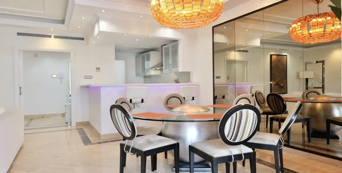 Long-term rent of penthouse in Puerto Banús 5