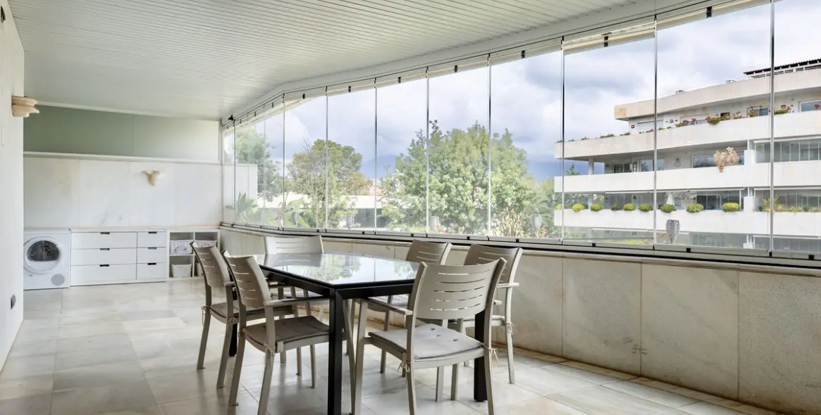 Long-term rent of penthouse in Puerto Banús 15