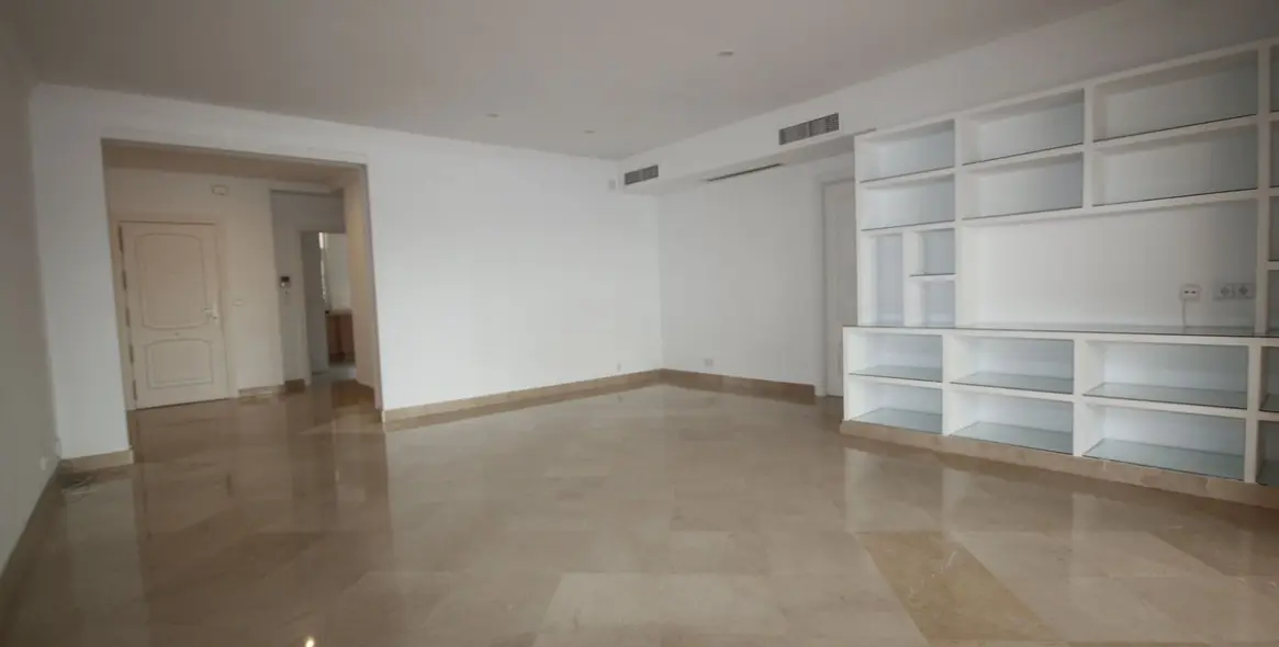 Long-term rent of ground floor apartment in Marbella 6
