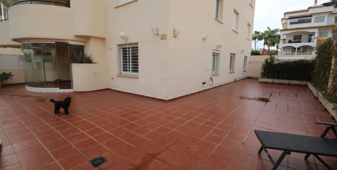 Долгосрочная аренда апартаментов на первом этаже в Marbella 24