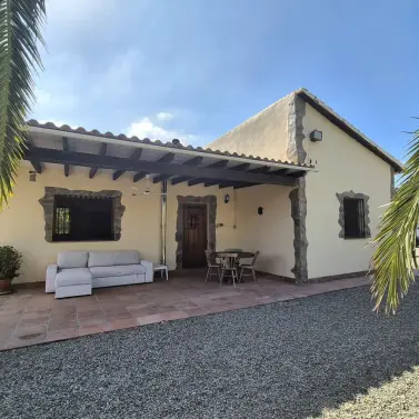 Продажа  отдельно стоящей виллы в Coín