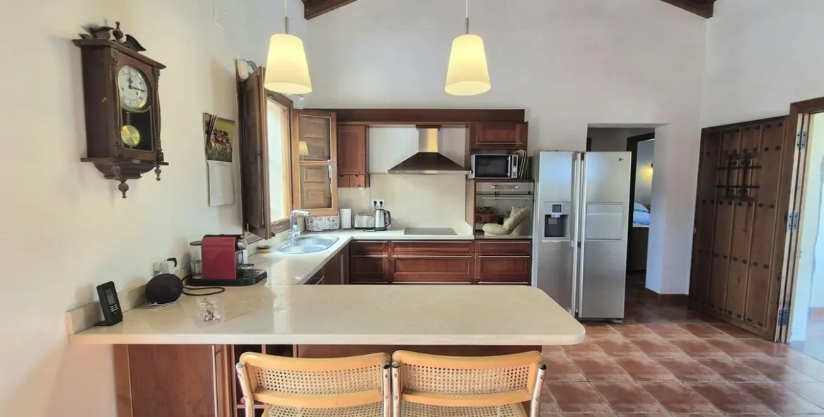 Продажа  отдельно стоящей виллы в Coín 10