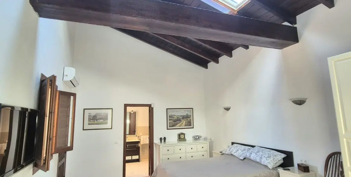 Продажа  отдельно стоящей виллы в Coín 22