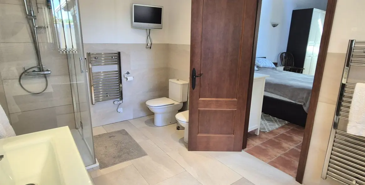 Продажа  отдельно стоящей виллы в Coín 31