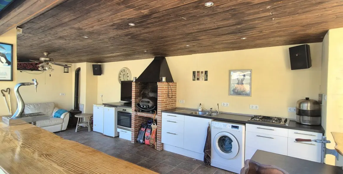 Продажа  отдельно стоящей виллы в Coín 42