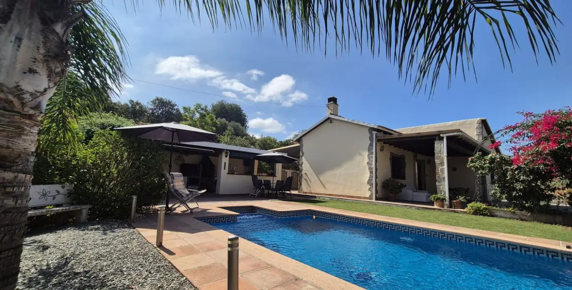 Продажа  отдельно стоящей виллы в Coín 51