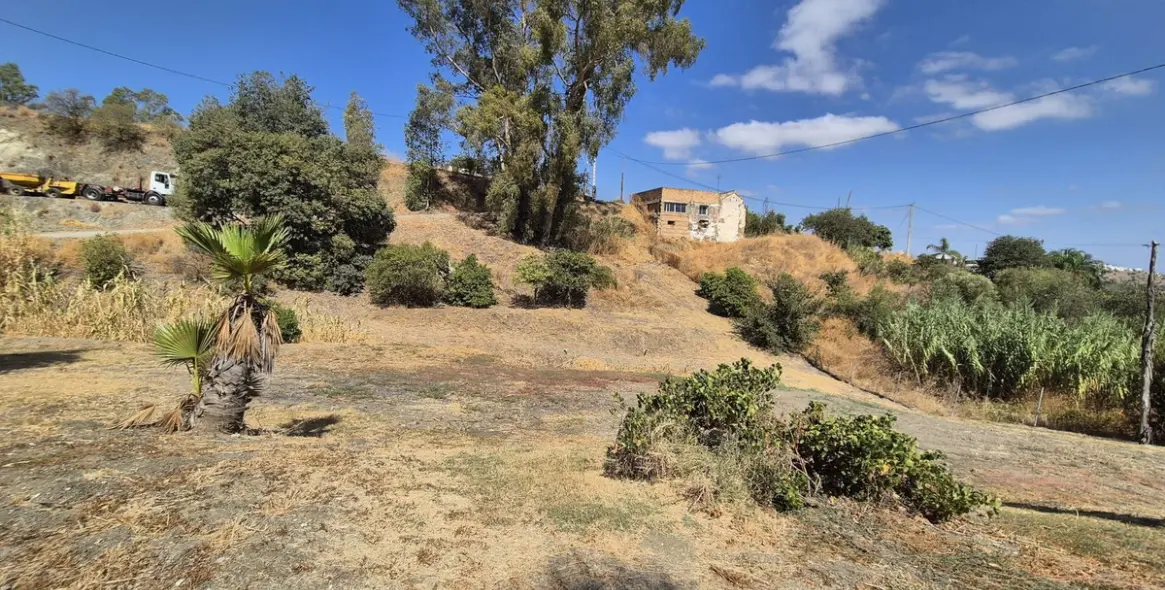 Продажа  отдельно стоящей виллы в Coín 58