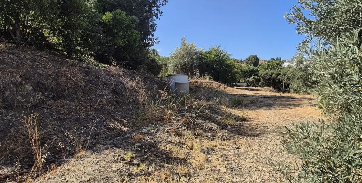 Продажа  отдельно стоящей виллы в Coín 71