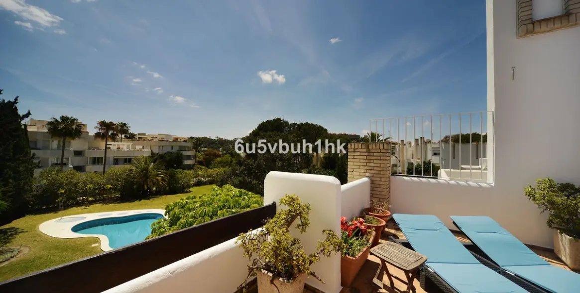 Продажа пентхауса в Nueva Andalucía 15